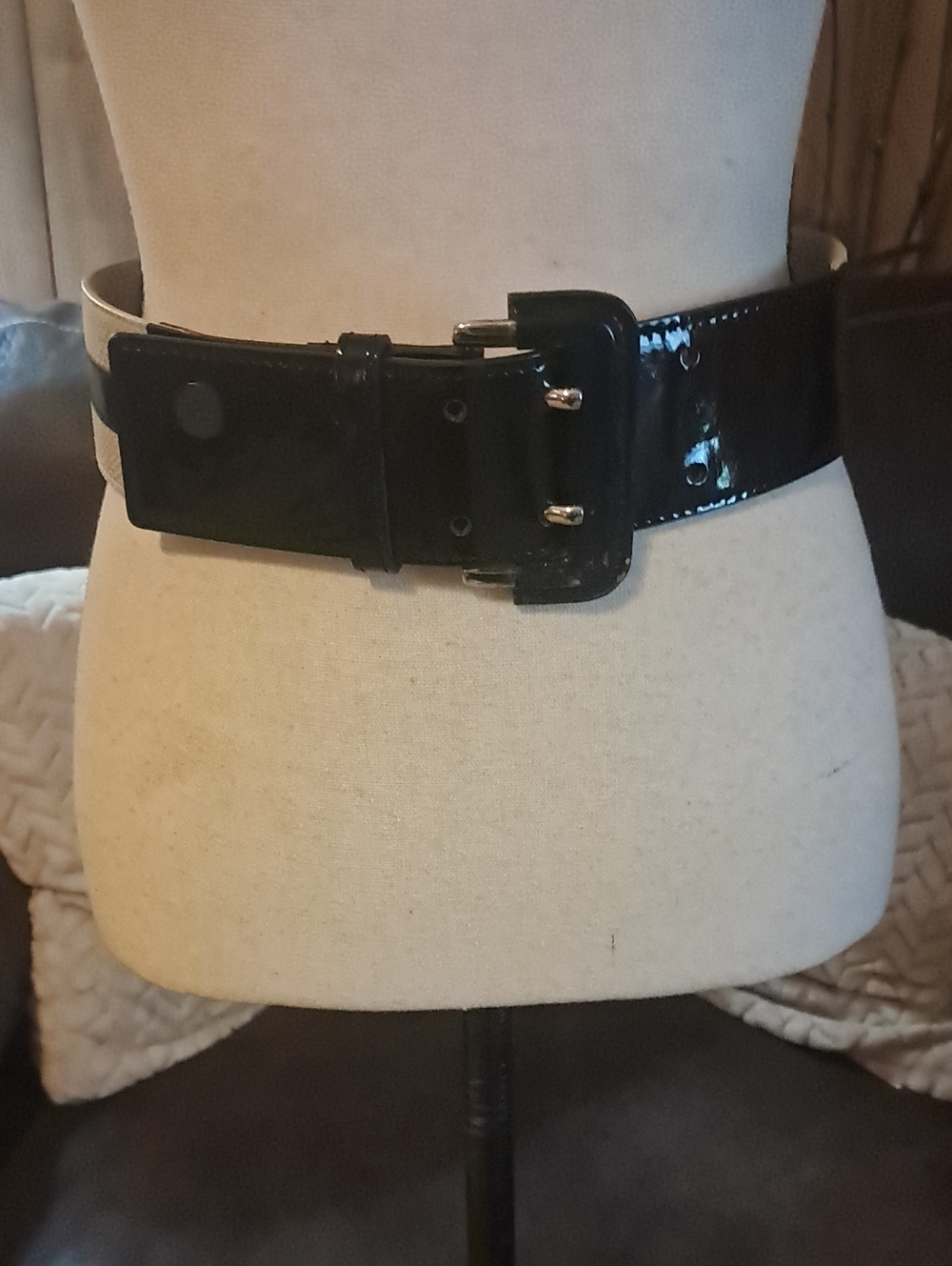 White House Black Market Beige and Black Patent Leather Belt Classic Neutral